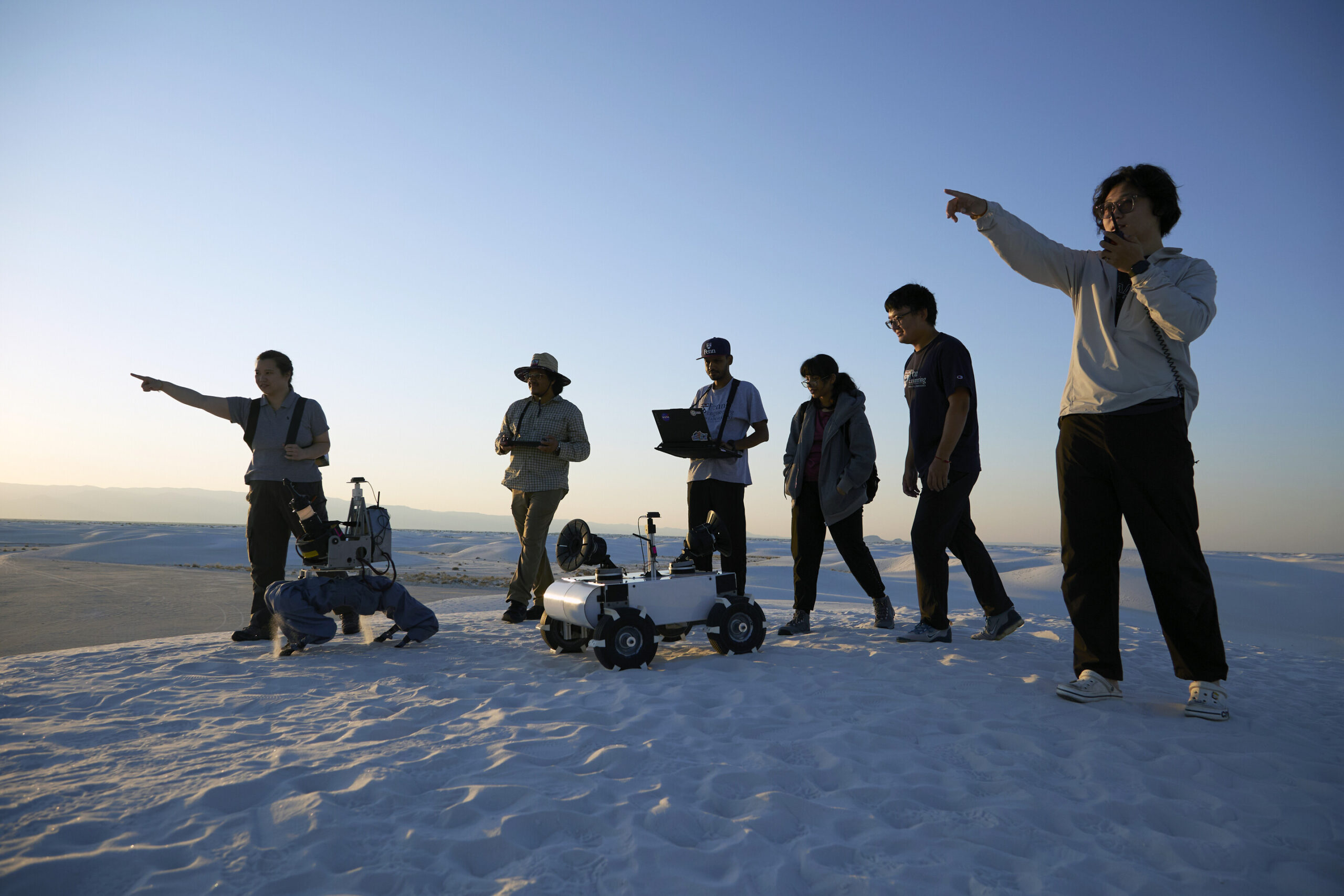 Helping robots work together to explore the Moon and Mars