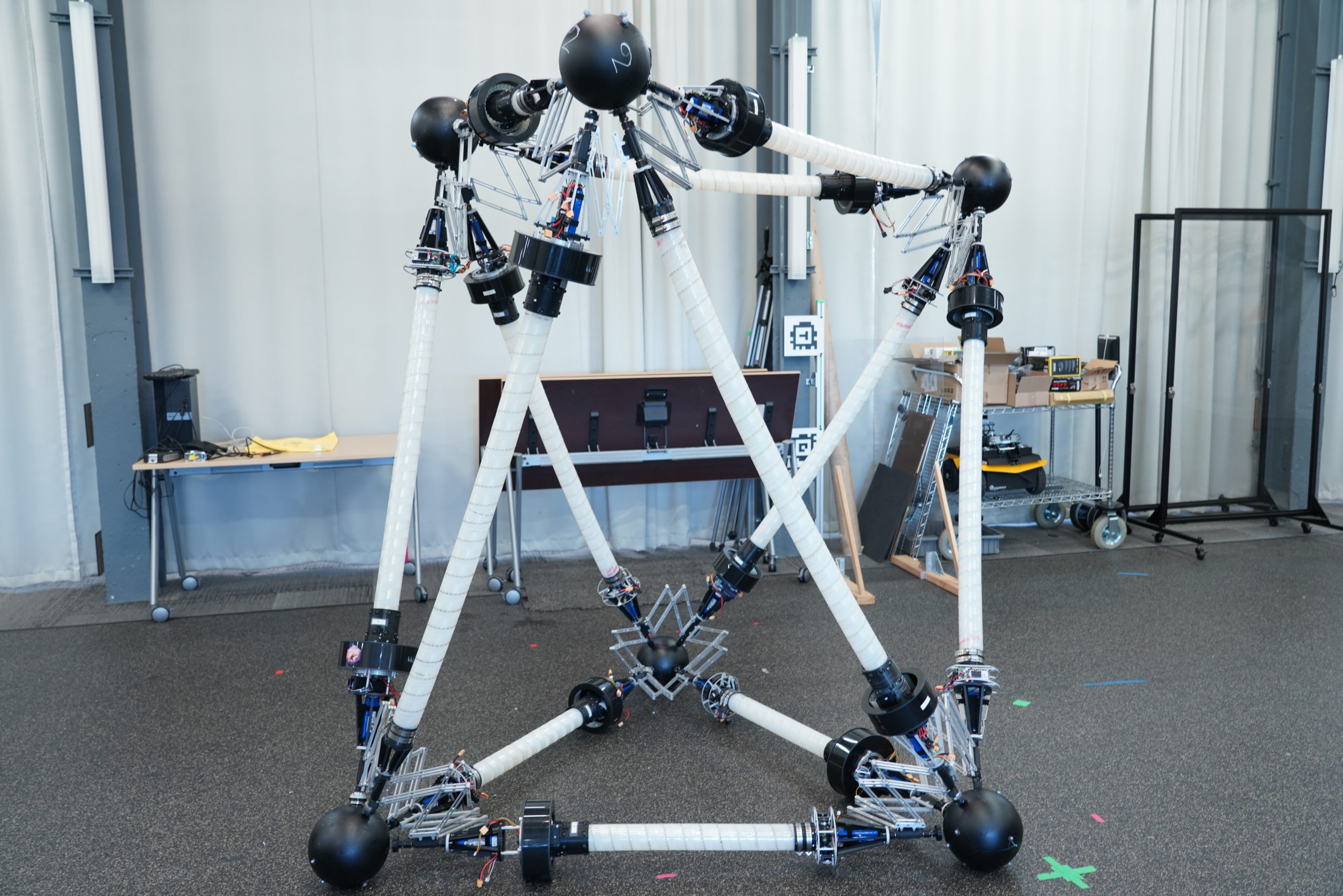 Variable Topology Trusses (VTT)